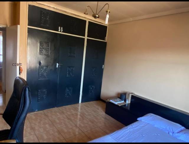 4 BEDROOM APARTMENT FOR SALE IN LAUDIUM